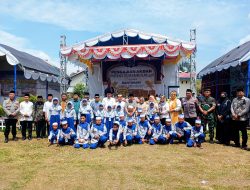 Pengajian Akbar dan Santunan Yatim Penuhi Lapangan