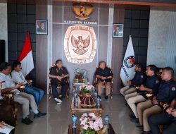 Kunjungi KPU Banggai, Longki Djanggola Bahas Penambahan Dapil dan Penguatan Profesionalisme Pemilu