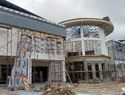 PPK Bantah Alasan Kontraktor, Tegaskan Desain Kaca Tetap Aman