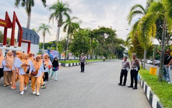 Ribuan Warga Meriahkan Jalan Santai Hardiknas Parigi Moutong 2026