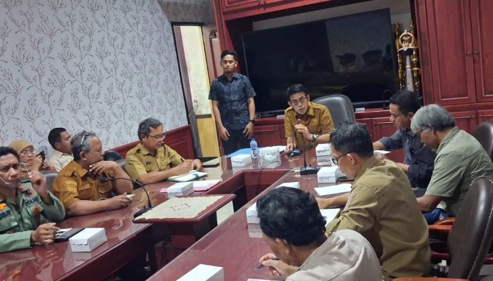 Bupati Parimo Tegas Tertibkan Tambang Ilegal Demi Kelestarian Lingkungan