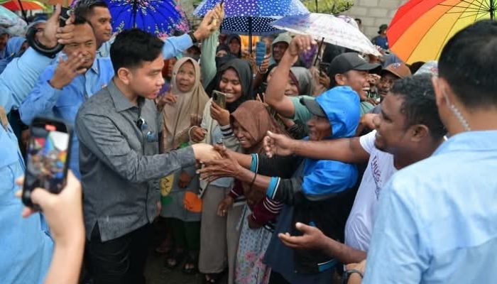 Gibran Tinjau Industri Garam Rote Perkuat Swasembada Nasional