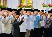 Prabowo Salat Iduladha di Paris Bersama Diaspora Indonesia Muslim