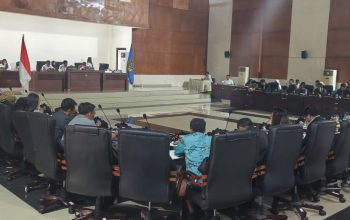 DPRD Soroti Sisa Anggaran Rp41 Miliar di Tengah Jalan Rusak